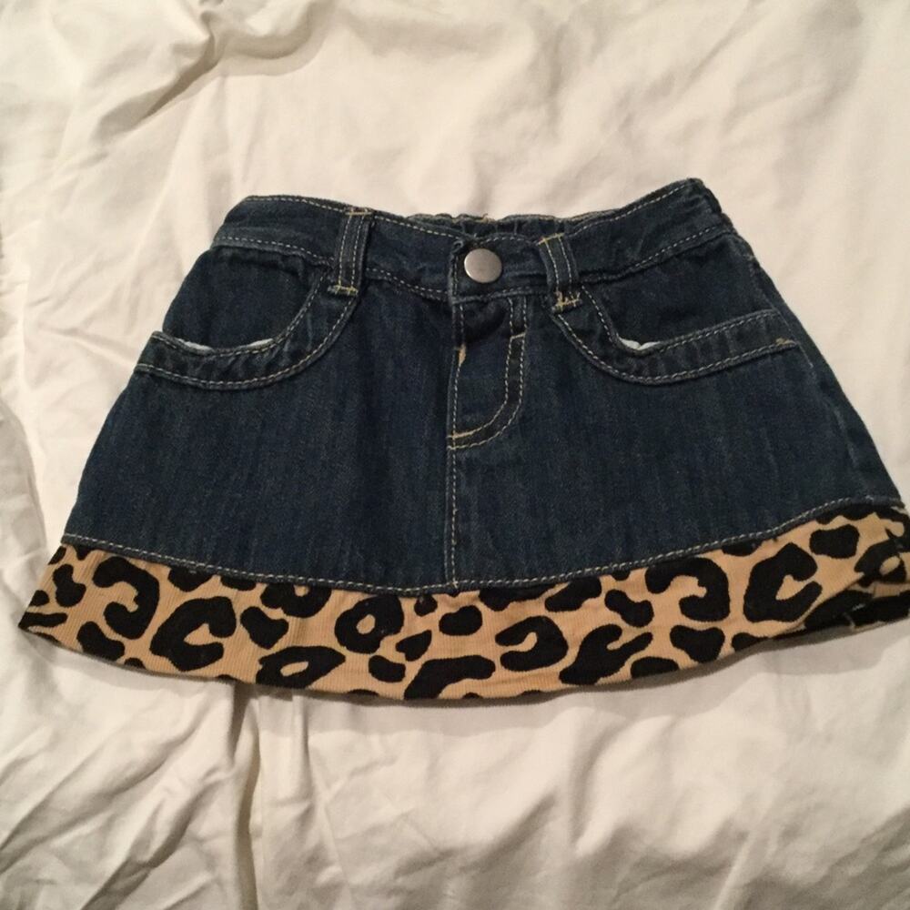 Gymboree 12-18M blue Denim skirt animal print hemline detail worn once like new